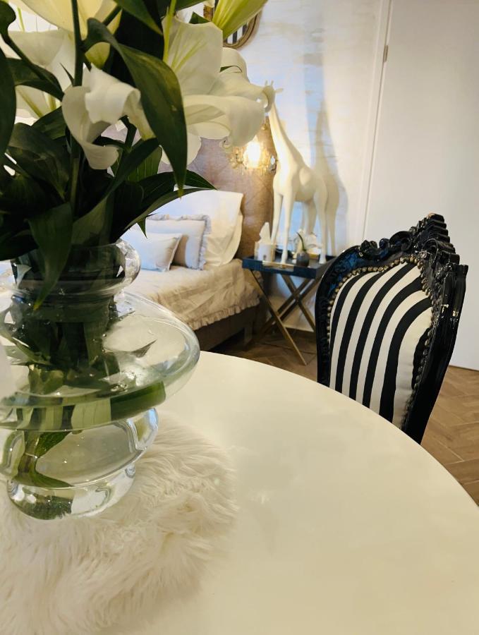 La Dolce Vita Luxury Apartments With Best Free Private Parking In City Center Пула Экстерьер фото